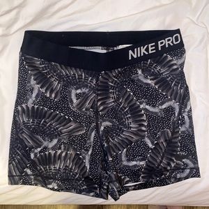 Black Patterned Dri-Fit Nike Spandex